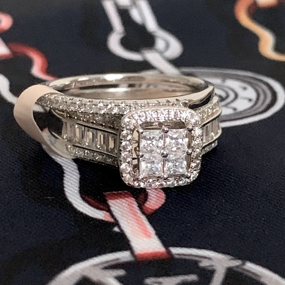 Jewelry - 🛍️NEW🛍️WEDDING BAND SET IN STERLING SILVER (NFT)